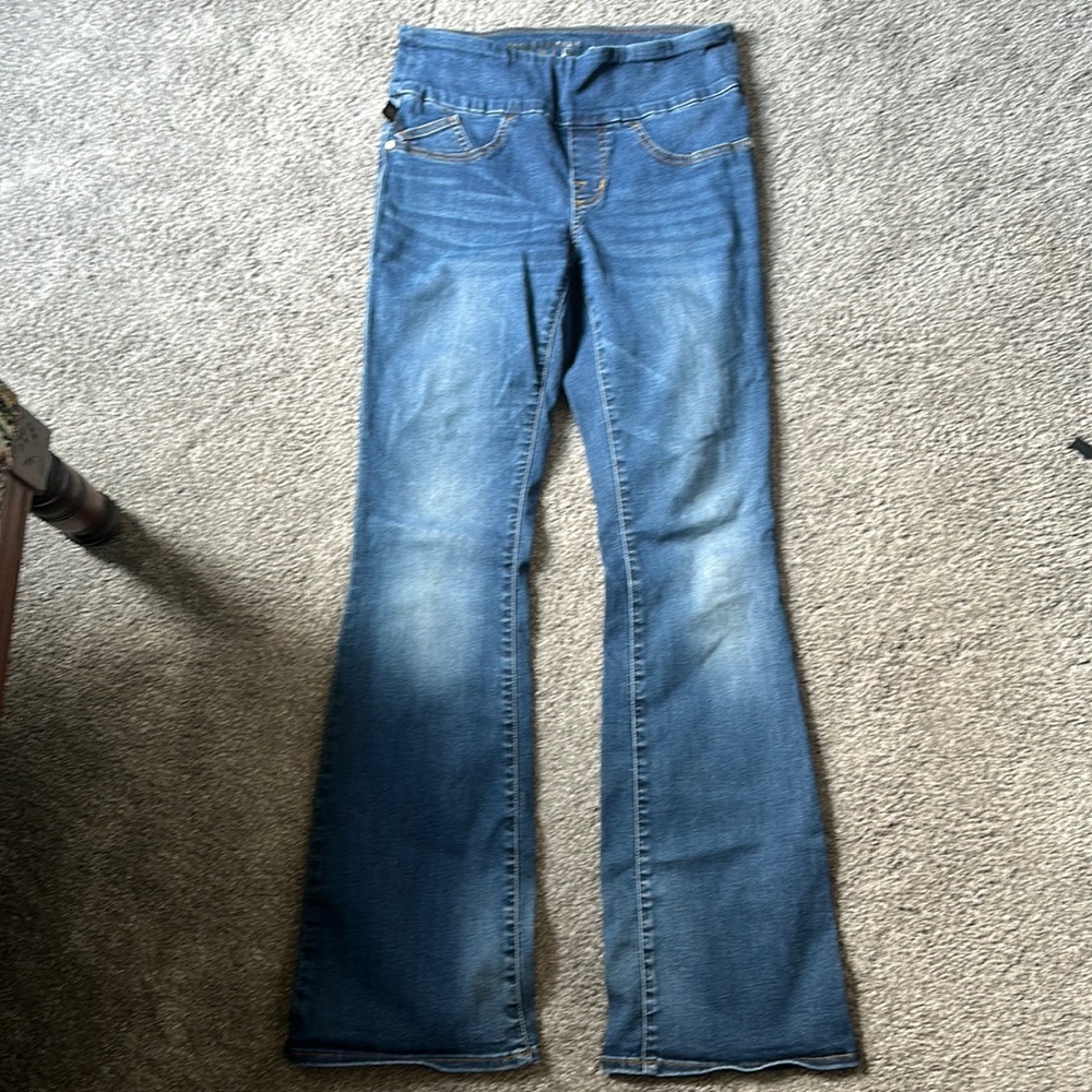 Rock and Republic Fever pull on 6 short